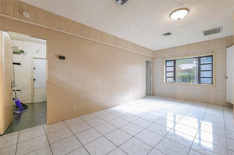 5614 Hammock Lane, Unit 113, Lauderhill, FL 33319 Photo