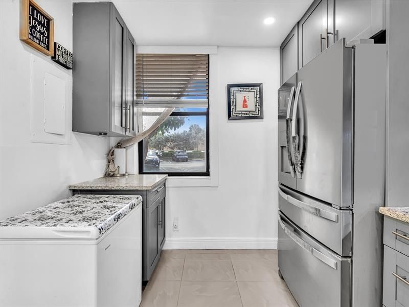 2659 N Carambola Circle, Unit 106, Pompano Beach, FL 33066 Photo