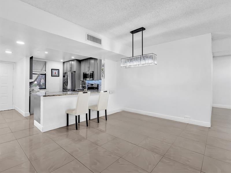 2659 N Carambola Circle, Unit 106, Pompano Beach, FL 33066 Photo