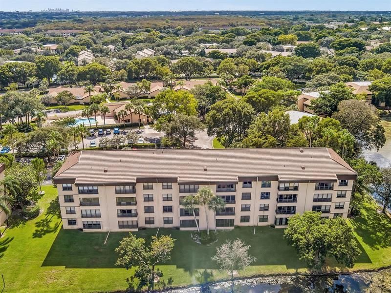 2659 N Carambola Circle, Unit 106, Pompano Beach, FL 33066 Photo