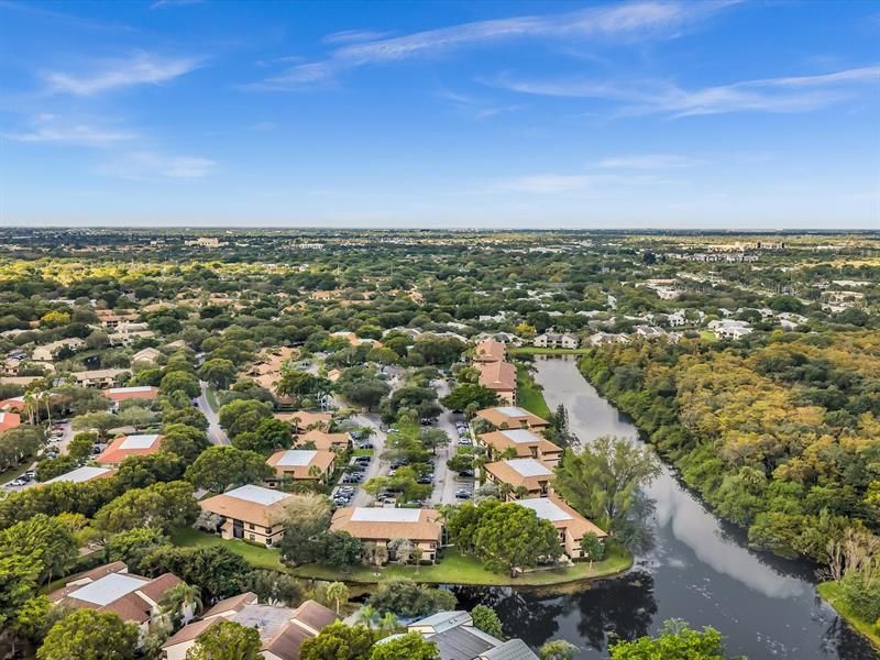 2659 N Carambola Circle, Unit 106, Pompano Beach, FL 33066 Photo