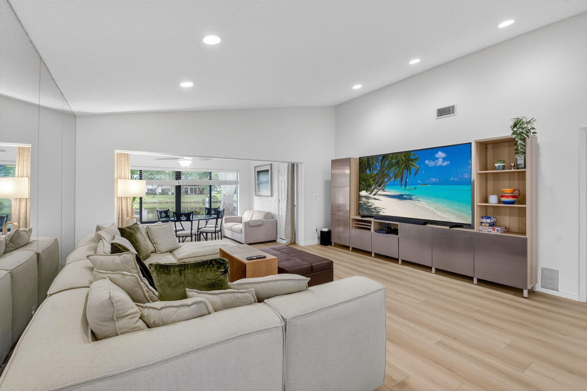 24 Westgate Lane, Unit A, Boynton Beach, FL 33436 Photo