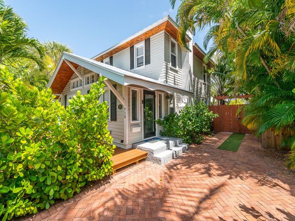 715 Palm Street, West Palm Beach, FL 33401
