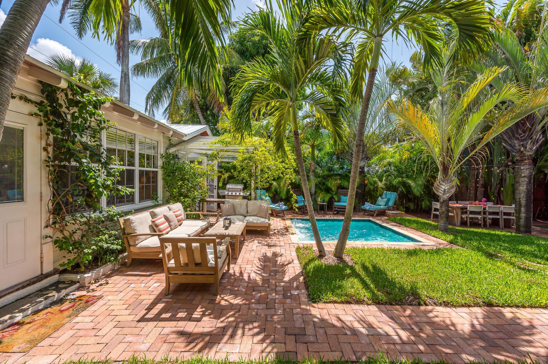 715 Palm Street, West Palm Beach, FL 33401 Photo