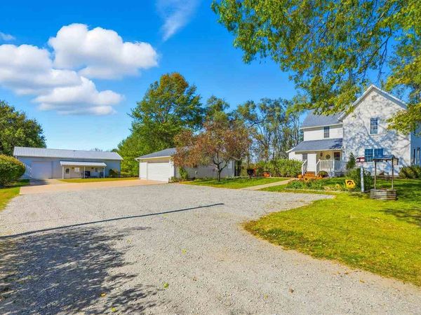 1159 Tulip Ave, Riverside, IA 52327