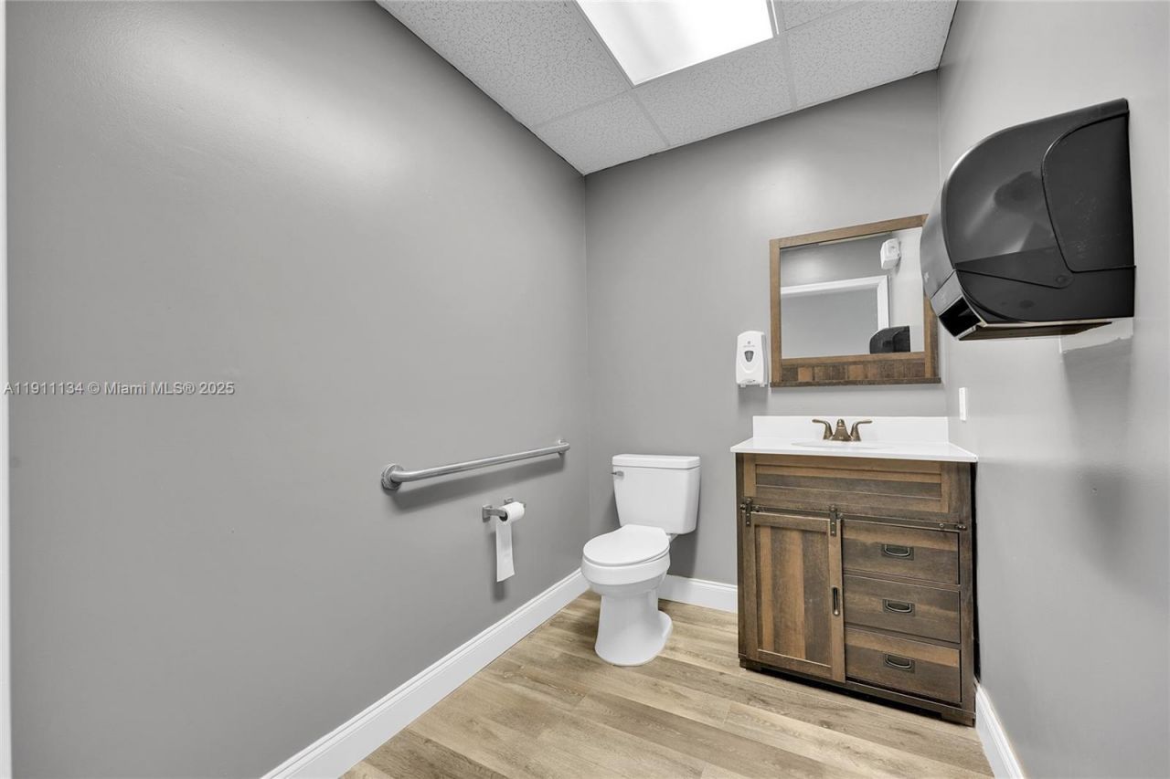 601 N Congress Ave, Unit 105, Delray Beach, FL 33445 Photo