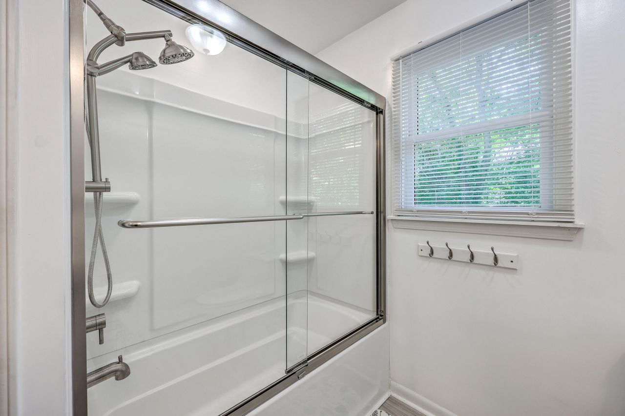 2736 Shadow Lane Photo 23