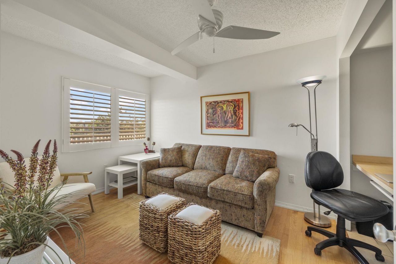 200 Periwinkle Way, Unit 315, Sanibel, FL 33957 Photo