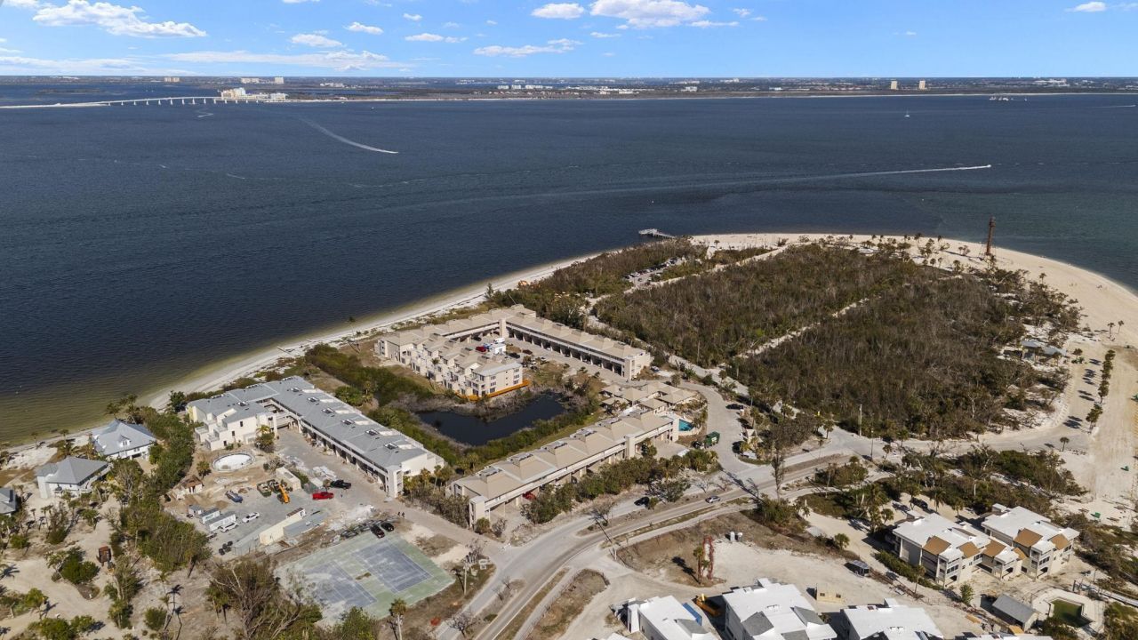 200 Periwinkle Way, Unit 315, Sanibel, FL 33957 Photo