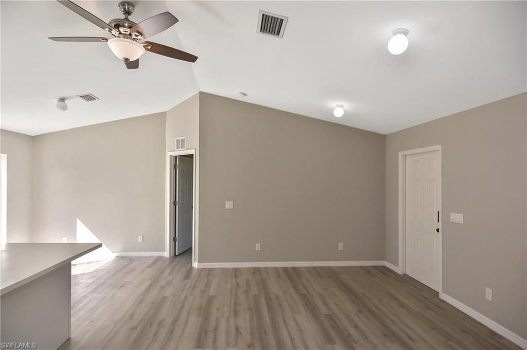 902 Lytle St E, Lehigh Acres, FL 33974 Photo