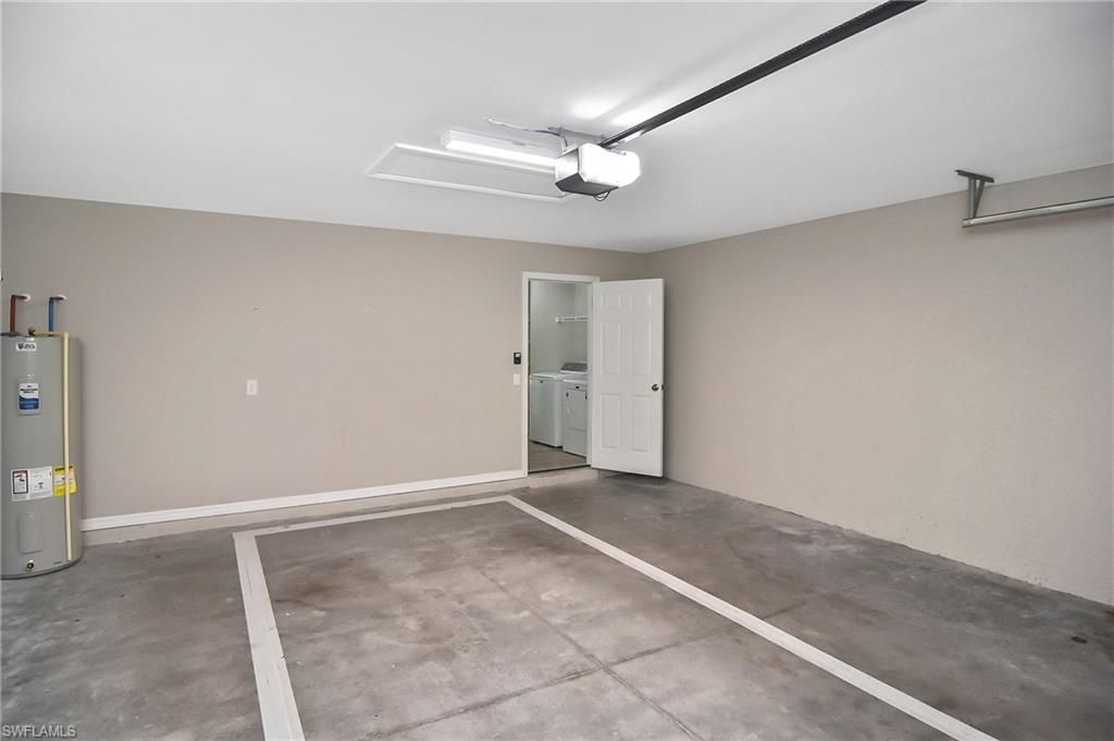 902 Lytle St E, Lehigh Acres, FL 33974 Photo