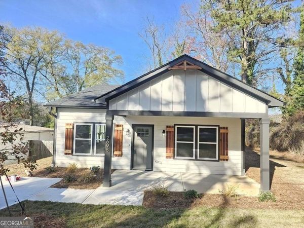 2698 Mango Circle NW, Atlanta, GA 30318