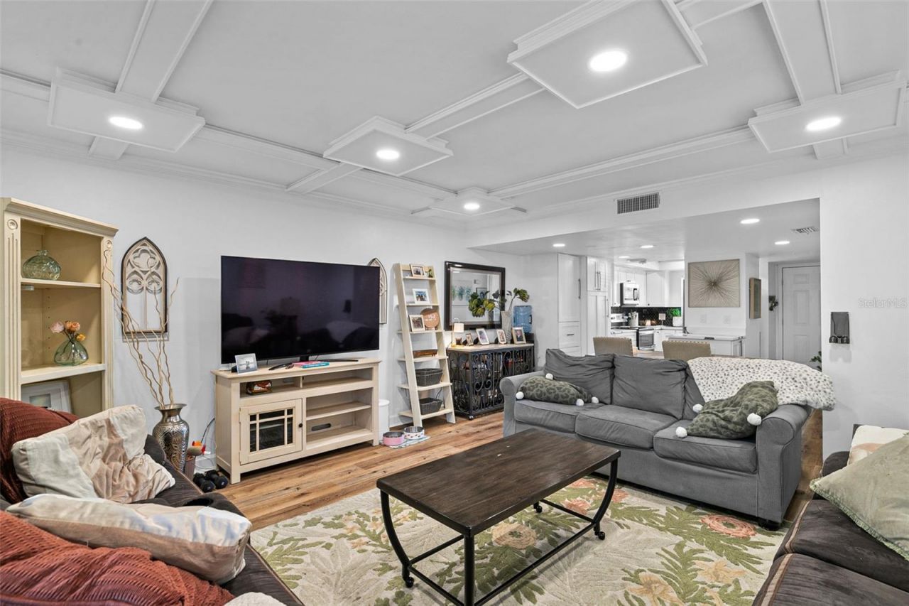 7223 Cloister Drive, Unit 111, Sarasota, FL 34231 Photo