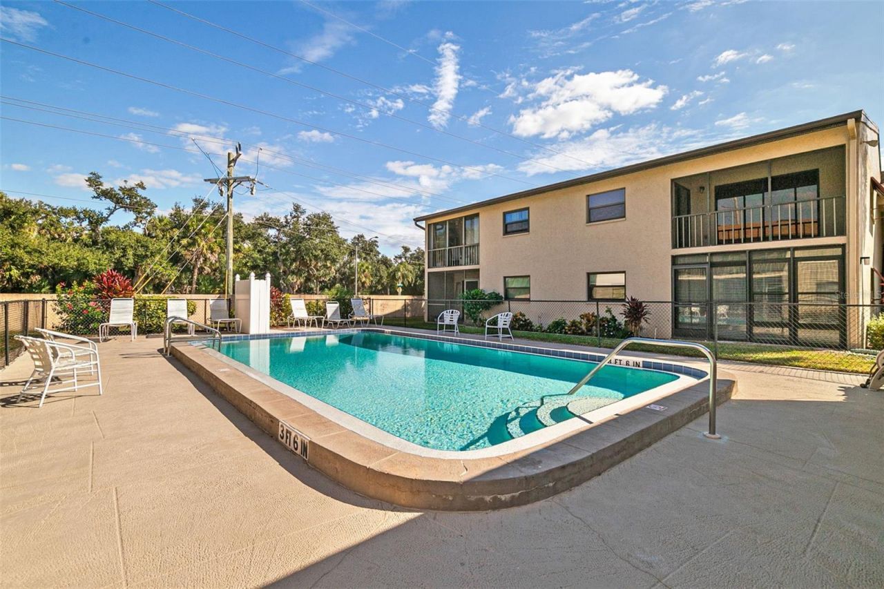 7223 Cloister Drive, Unit 111, Sarasota, FL 34231 Photo