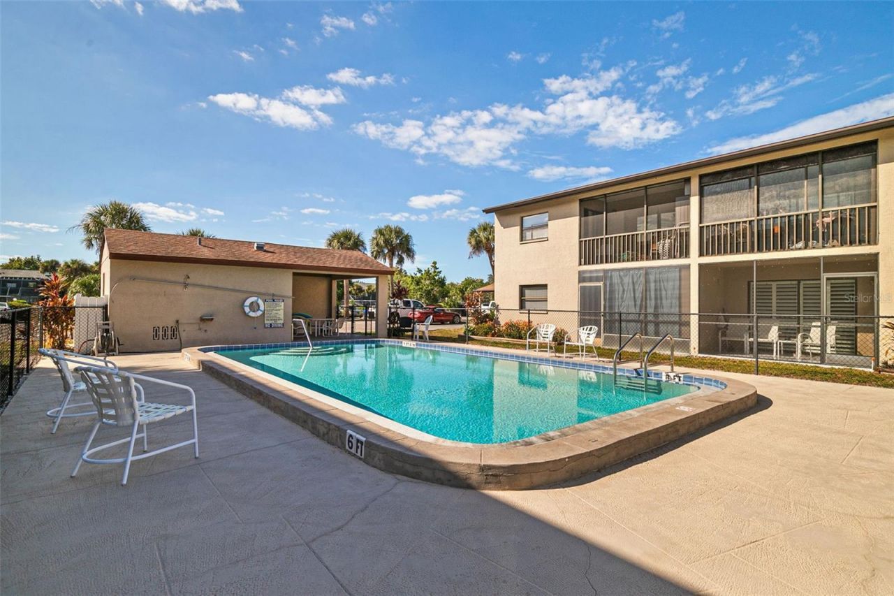 7223 Cloister Drive, Unit 111, Sarasota, FL 34231 Photo
