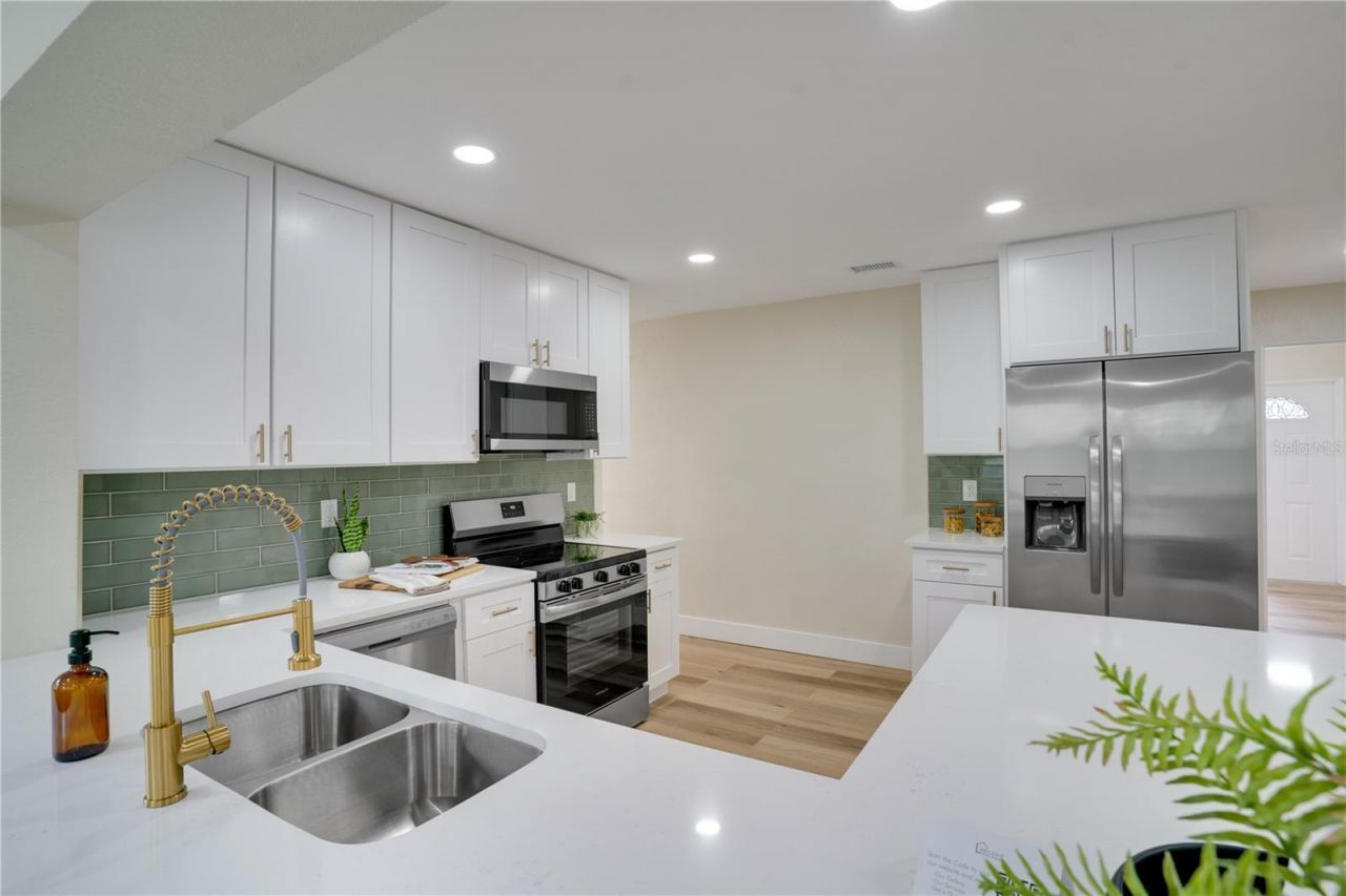 6923 16th Avenue N, Saint Petersburg, FL 33710 Photo