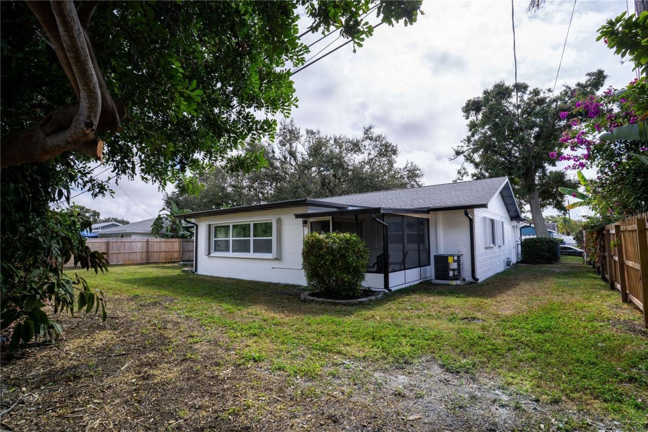 6923 16th Avenue N, Saint Petersburg, FL 33710 Photo