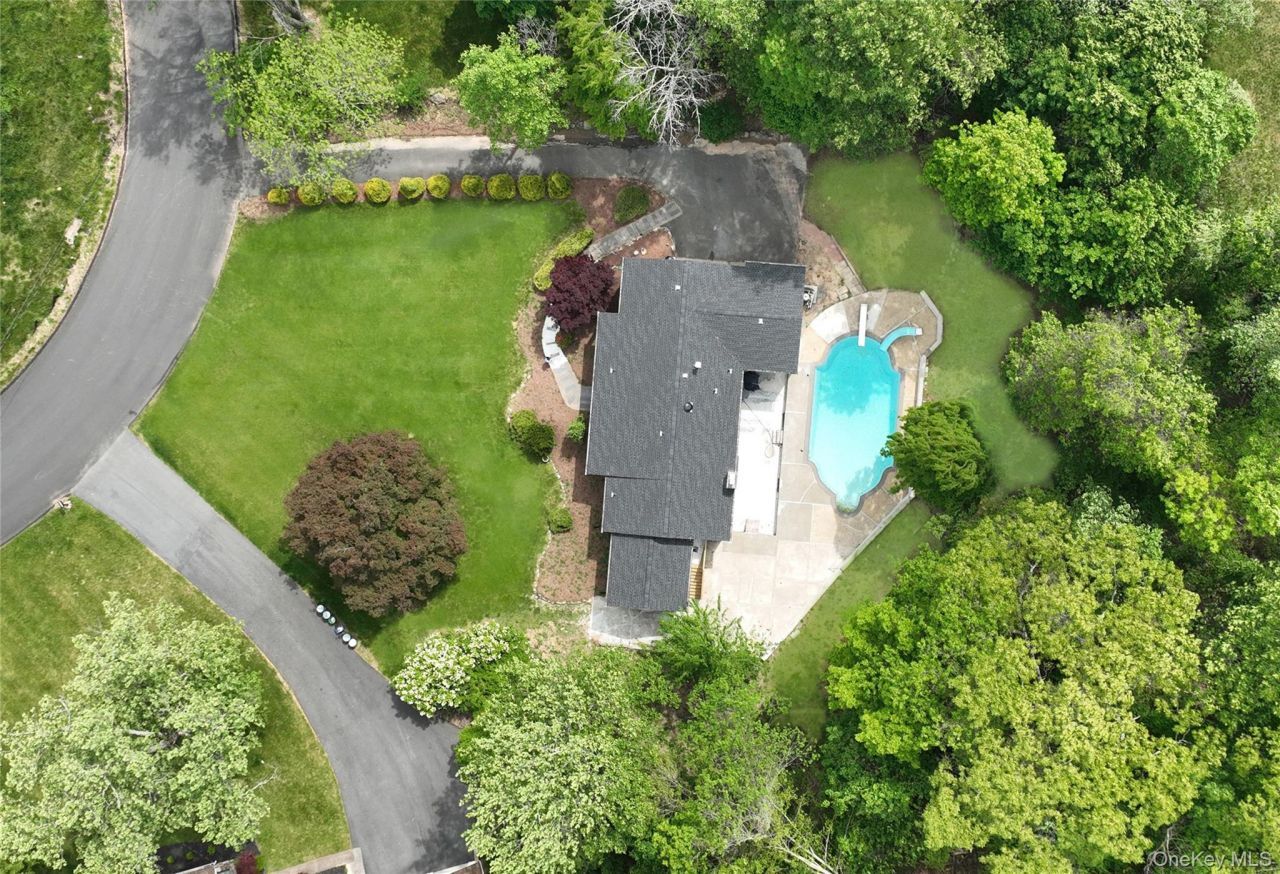 7 Charlotte Drive, Spring Valley, NY 10977 Main Photo