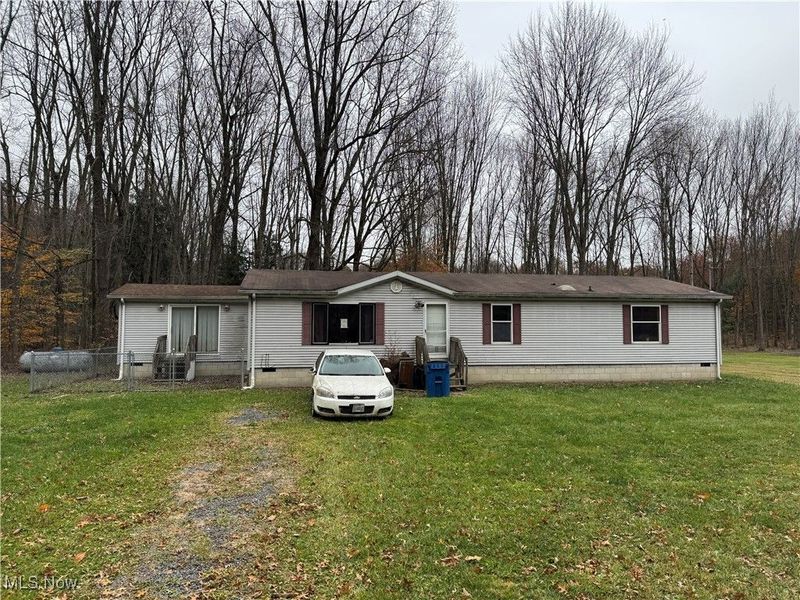 3690 Anderson Anthony Road, Leavittsburg, OH 44430 Photo 1