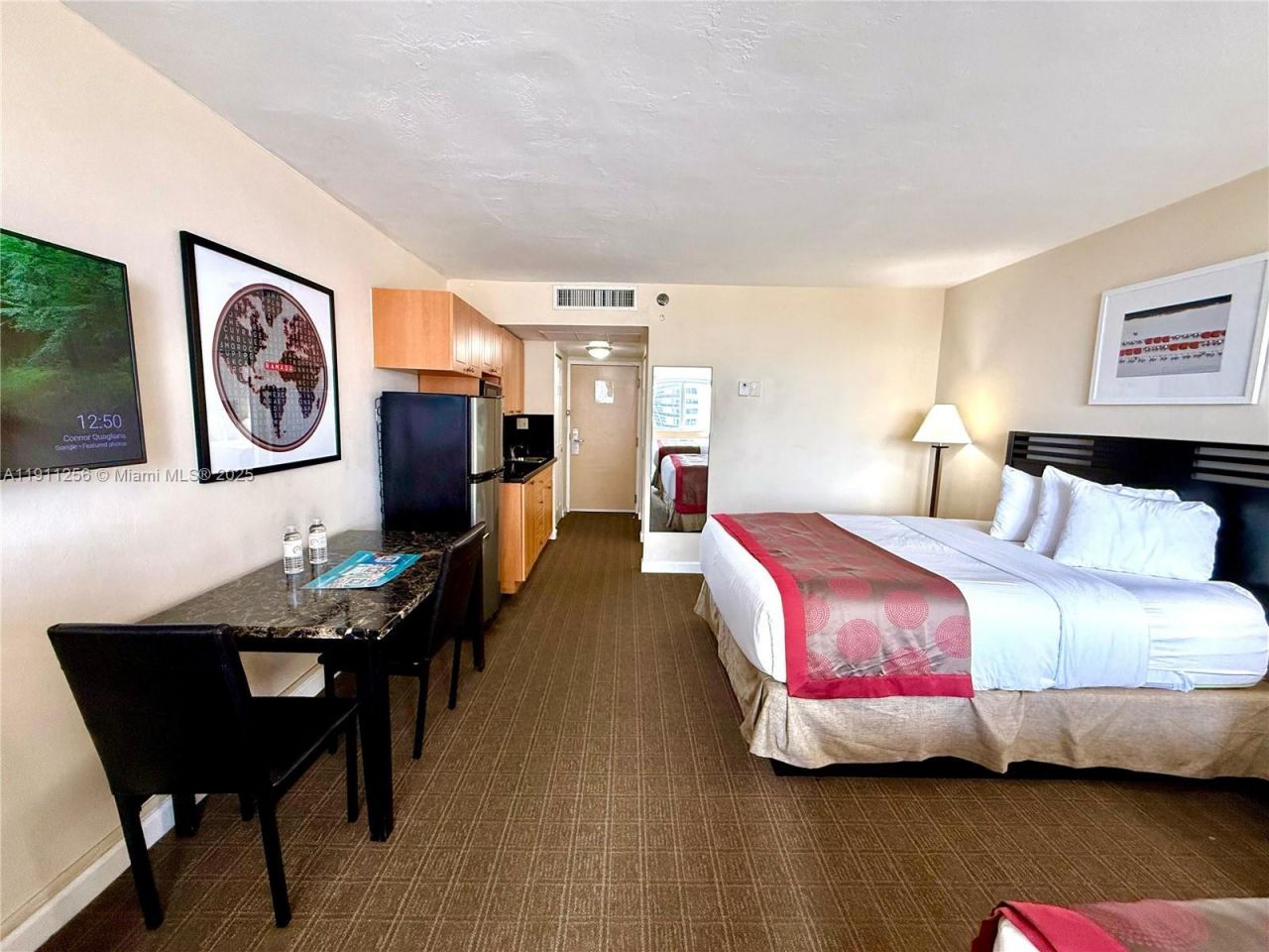 19201 Collins Ave, Unit 904, Sunny Isles Beach, FL 33160 Photo