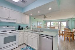 105 S Ocean Blvd. photo 4