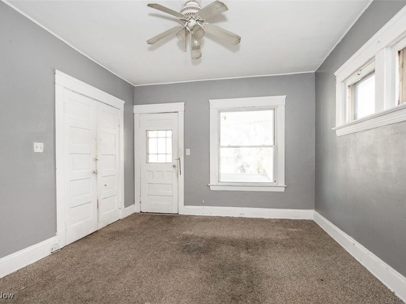 11232 Continental Avenue, Cleveland, OH 44104 Photo 2