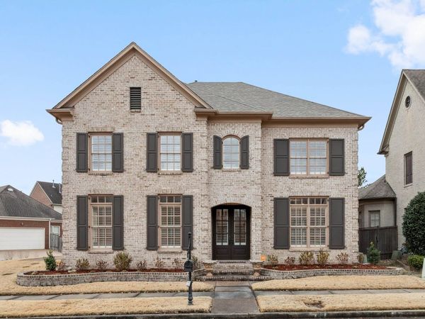 9221 LIGGON GREEN LN, Germantown, TN 38139