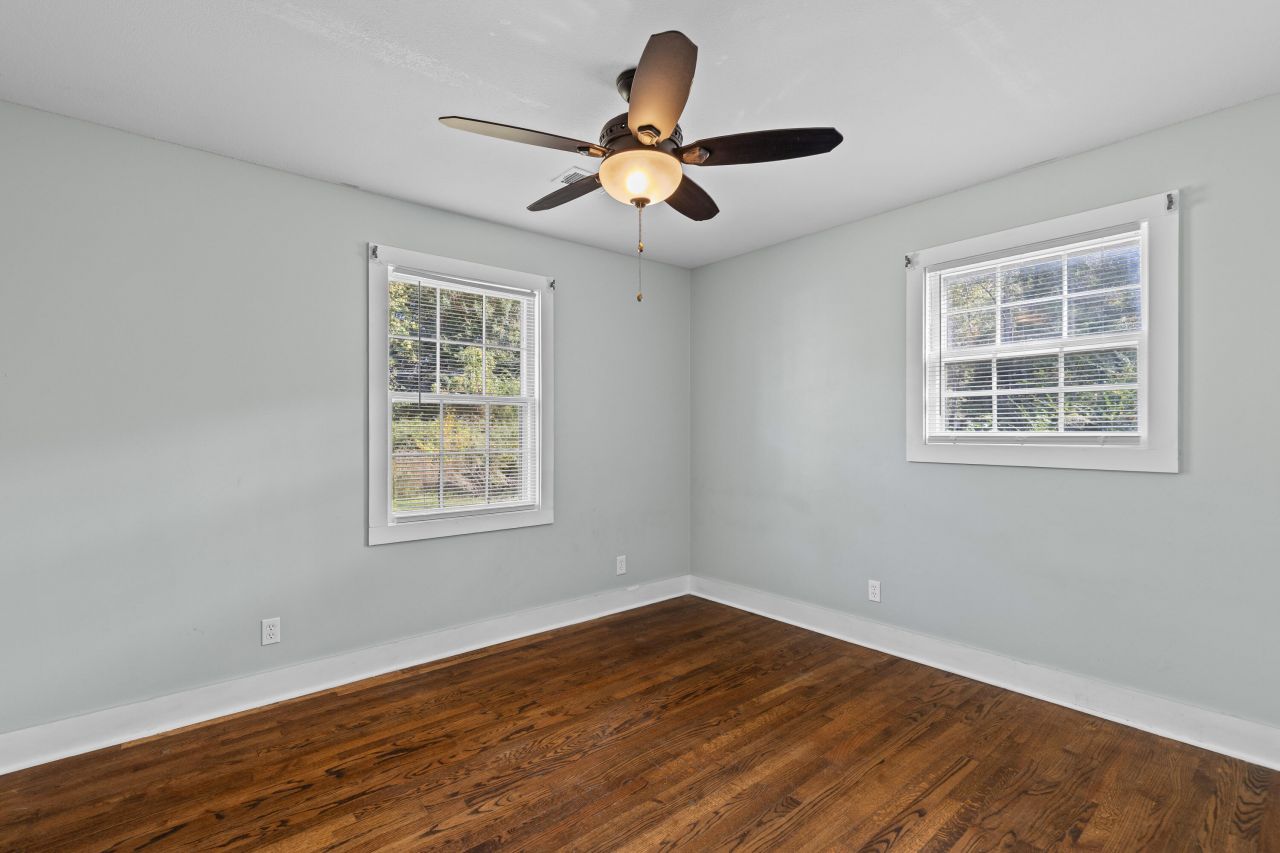 1944 Old Fort Avenue Photo 22