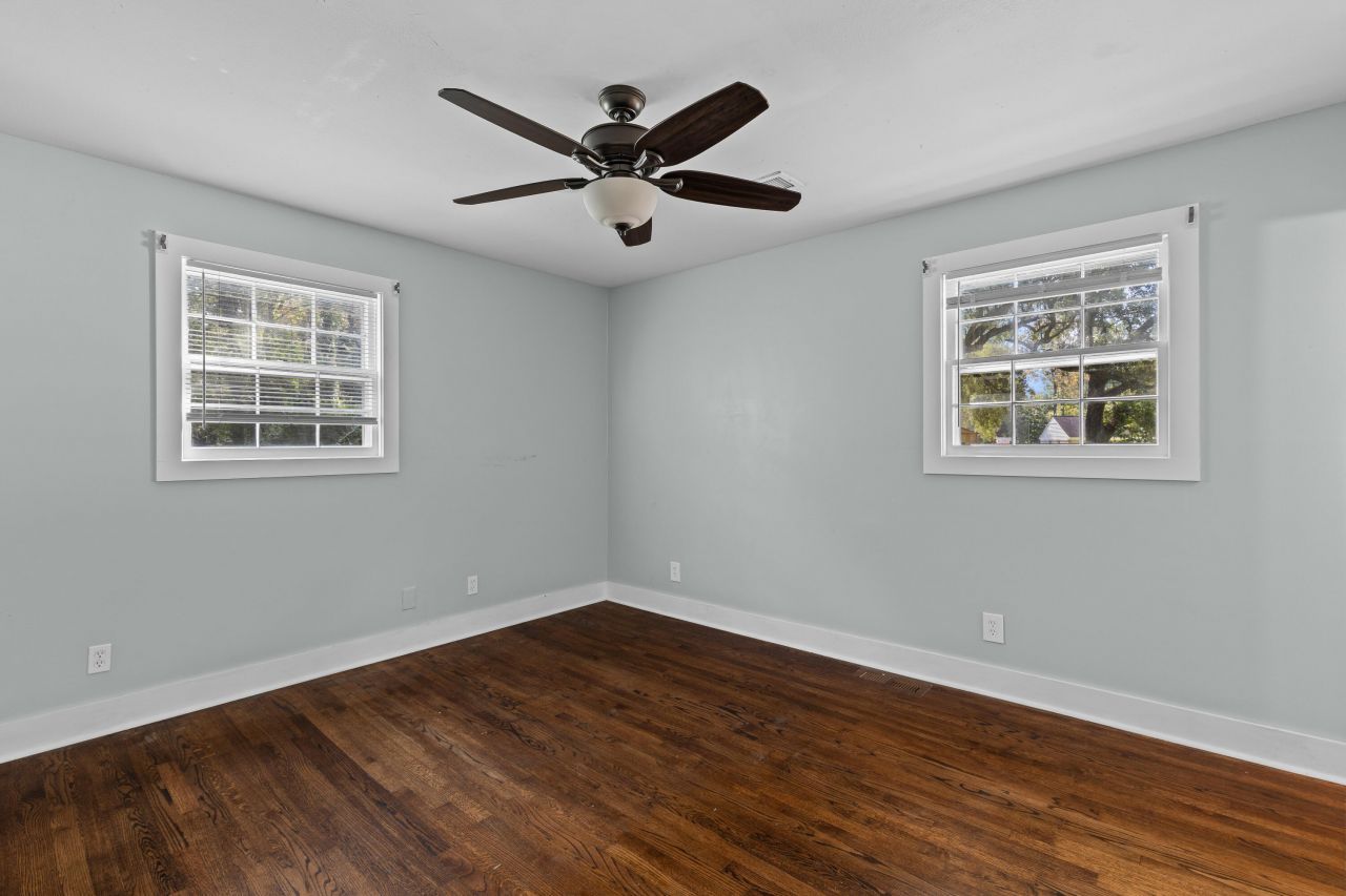 1944 Old Fort Avenue Photo 24