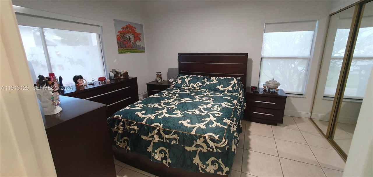 6702 SW 152nd Pl, Unit 28-02, Miami, FL 33193 Photo