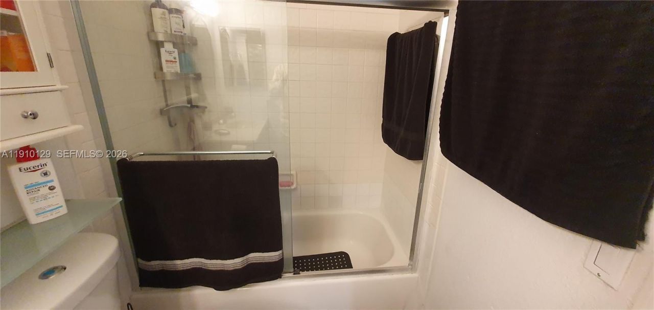 6702 SW 152nd Pl, Unit 28-02, Miami, FL 33193 Photo