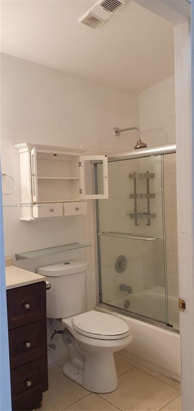 6702 SW 152nd Pl, Unit 28-02, Miami, FL 33193 Photo