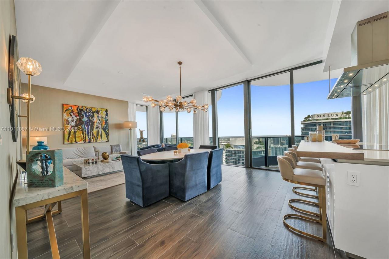 1000 Brickell Plz, Unit PH5807, Miami, FL 33131 Photo