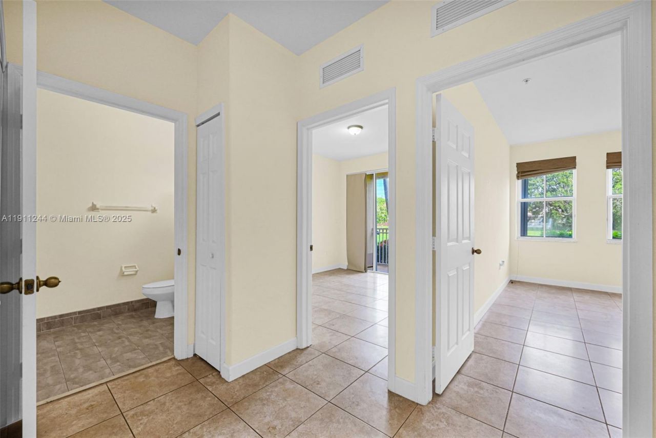 Please Call For Address, Unit 104, Miami, FL 33172 Photo