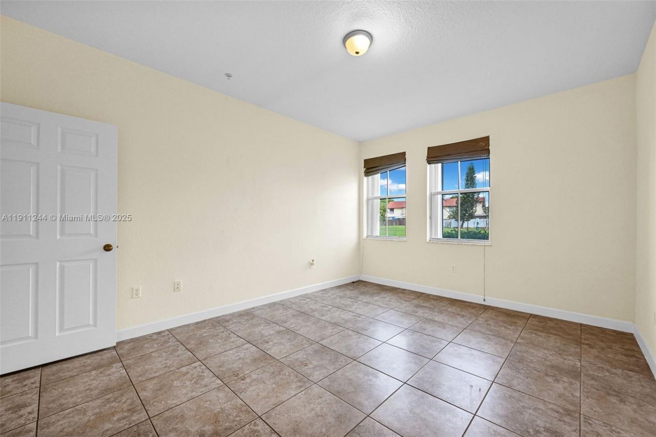 Please Call For Address, Unit 104, Miami, FL 33172 Photo