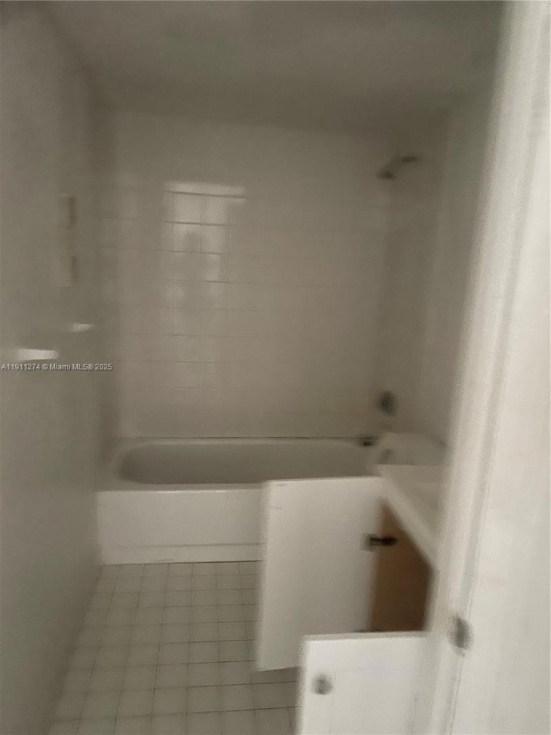 479 NE 210th Cir Ter, Unit 101-28, Miami, FL 33179 Photo