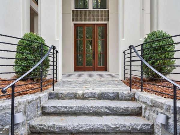 91 Sheridan Drive, Atlanta, GA 30305