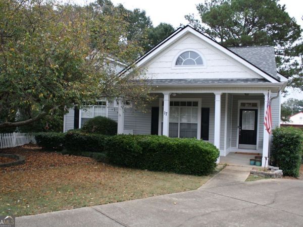 17 Robinson Lane, Newnan, GA 30263