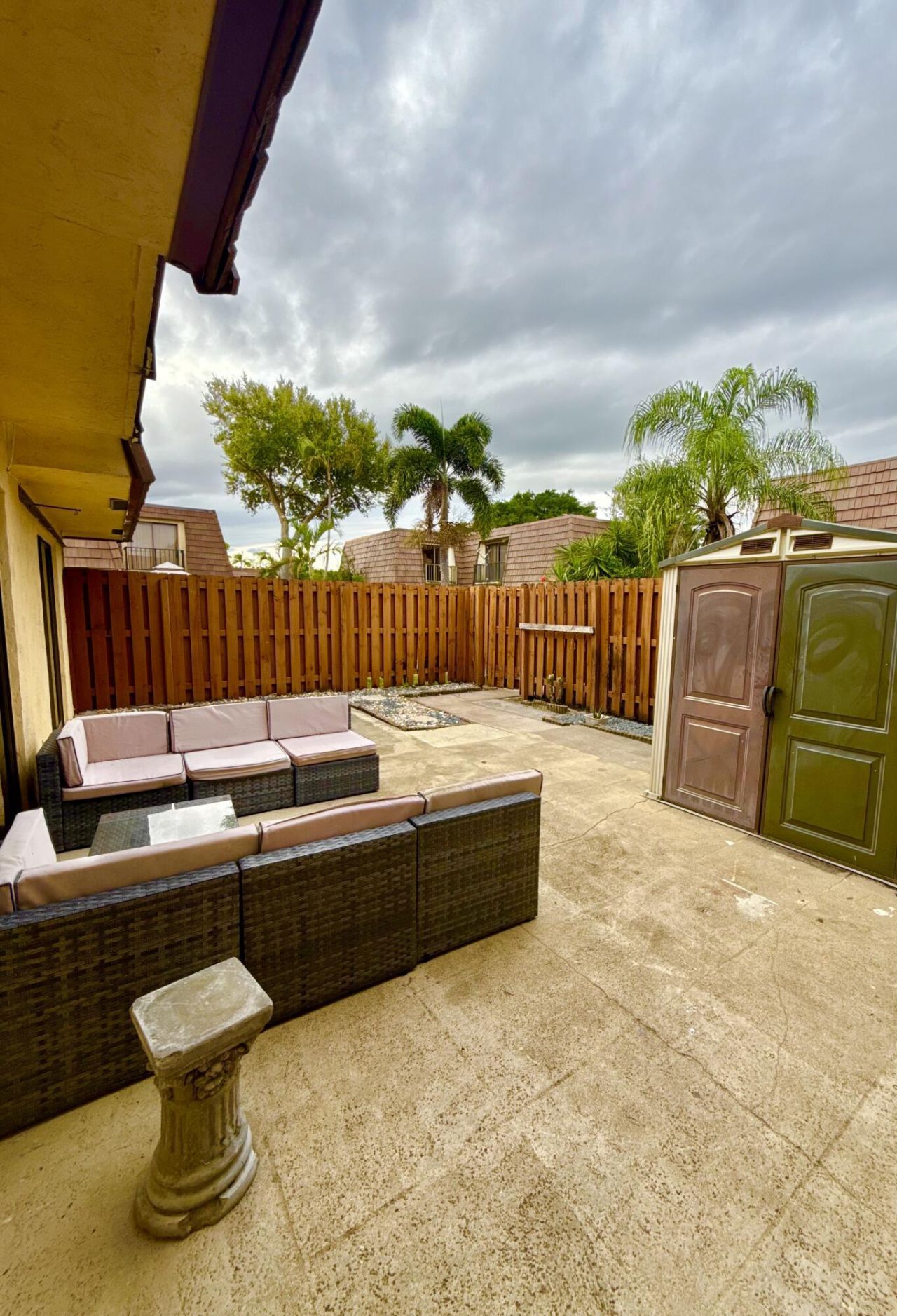 711 Springdale Circle, Palm Springs, FL 33461 Photo