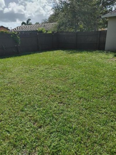 313 NE Glentry Ave, Port Saint Lucie, FL 34983 Photo