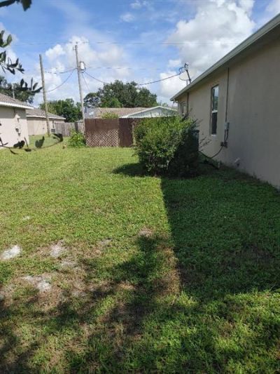 313 NE Glentry Ave, Port Saint Lucie, FL 34983 Photo