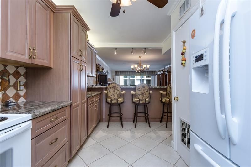 401 Briny Ave, Unit 708, Pompano Beach, FL 33062 Photo