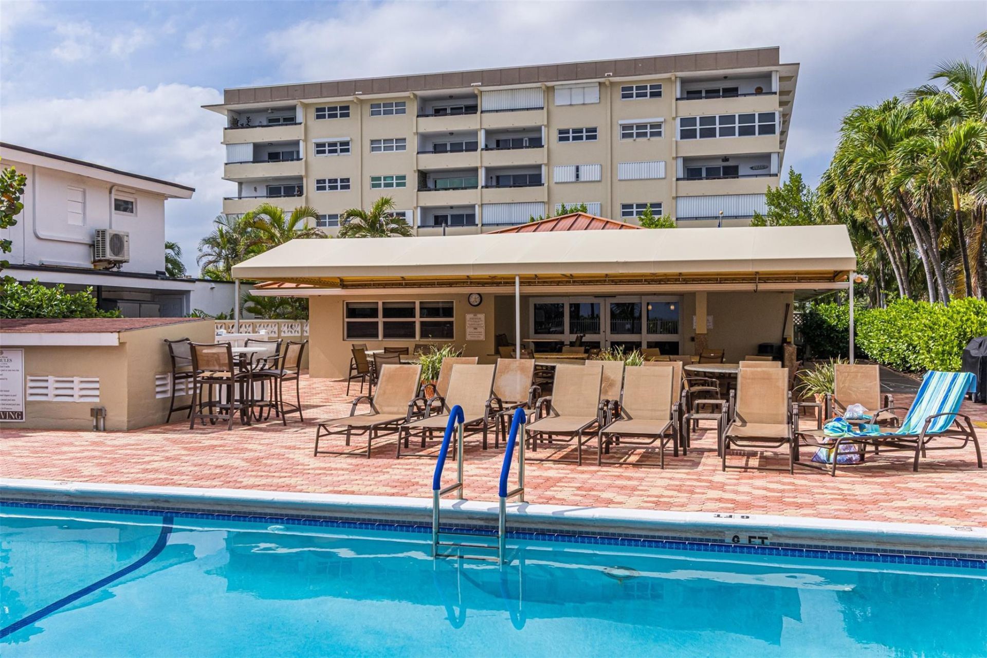 401 Briny Avenue, Unit 708, Pompano Beach, FL 33062 Photo