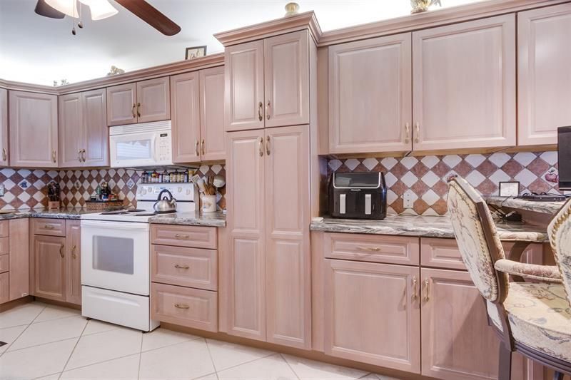 401 Briny Ave, Unit 708, Pompano Beach, FL 33062 Photo