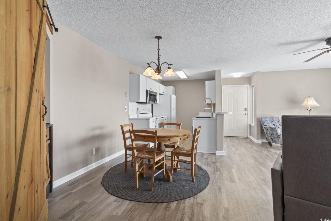 2257 Huntingdon Dr. Photo 16