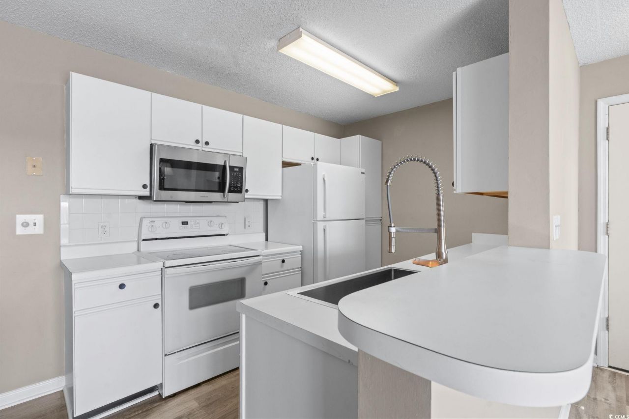 2257 Huntingdon Dr. Photo 9