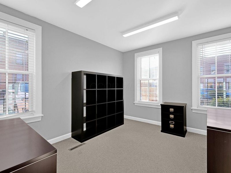 169 E Livingston Avenue , Columbus, OH 43215 Photo 12