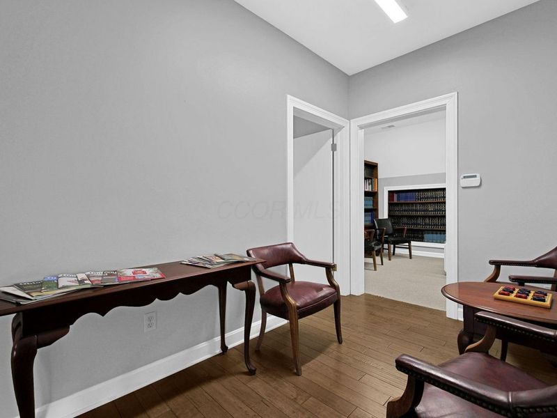 169 E Livingston Avenue , Columbus, OH 43215 Photo 14