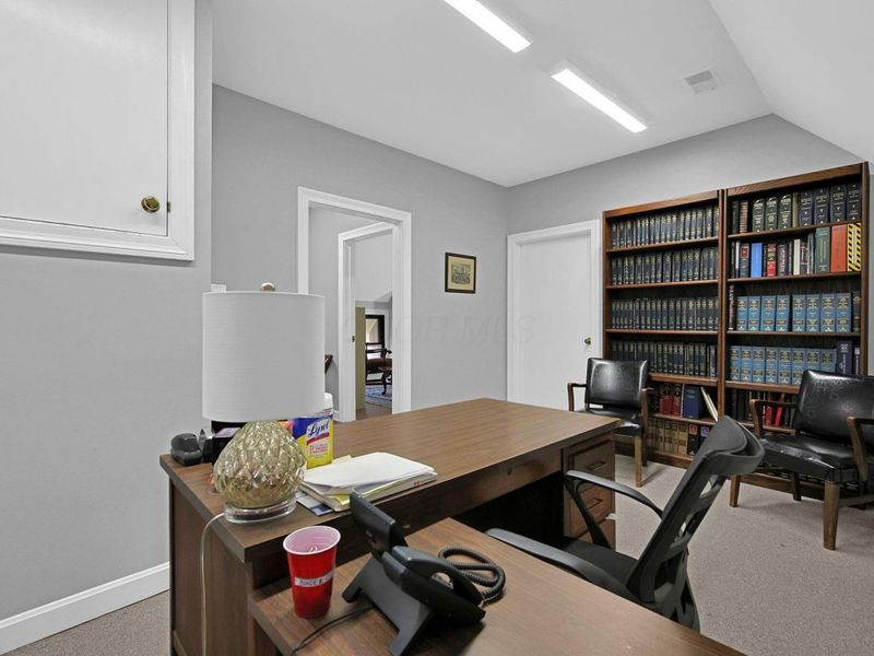 169 E Livingston Avenue , Columbus, OH 43215 Photo 18