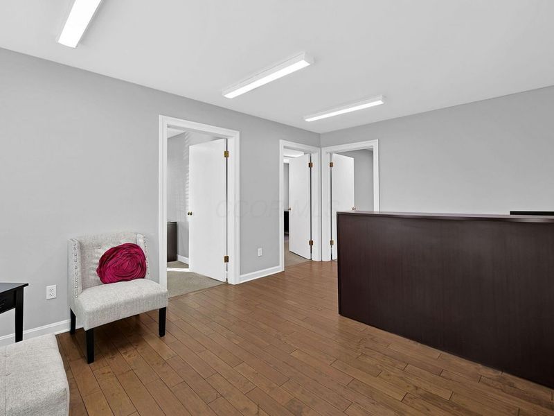 169 E Livingston Avenue , Columbus, OH 43215 Photo 8